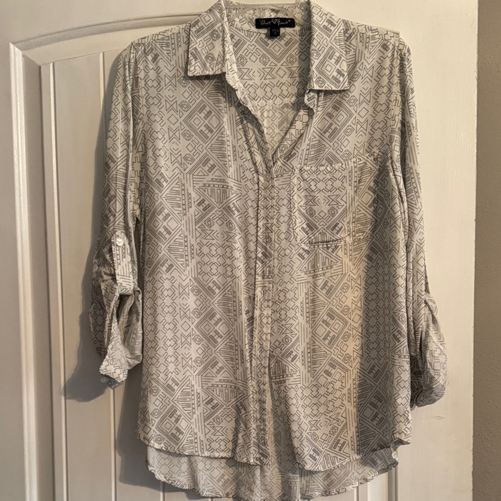 Velvet Heart Gray Patterned Blouse